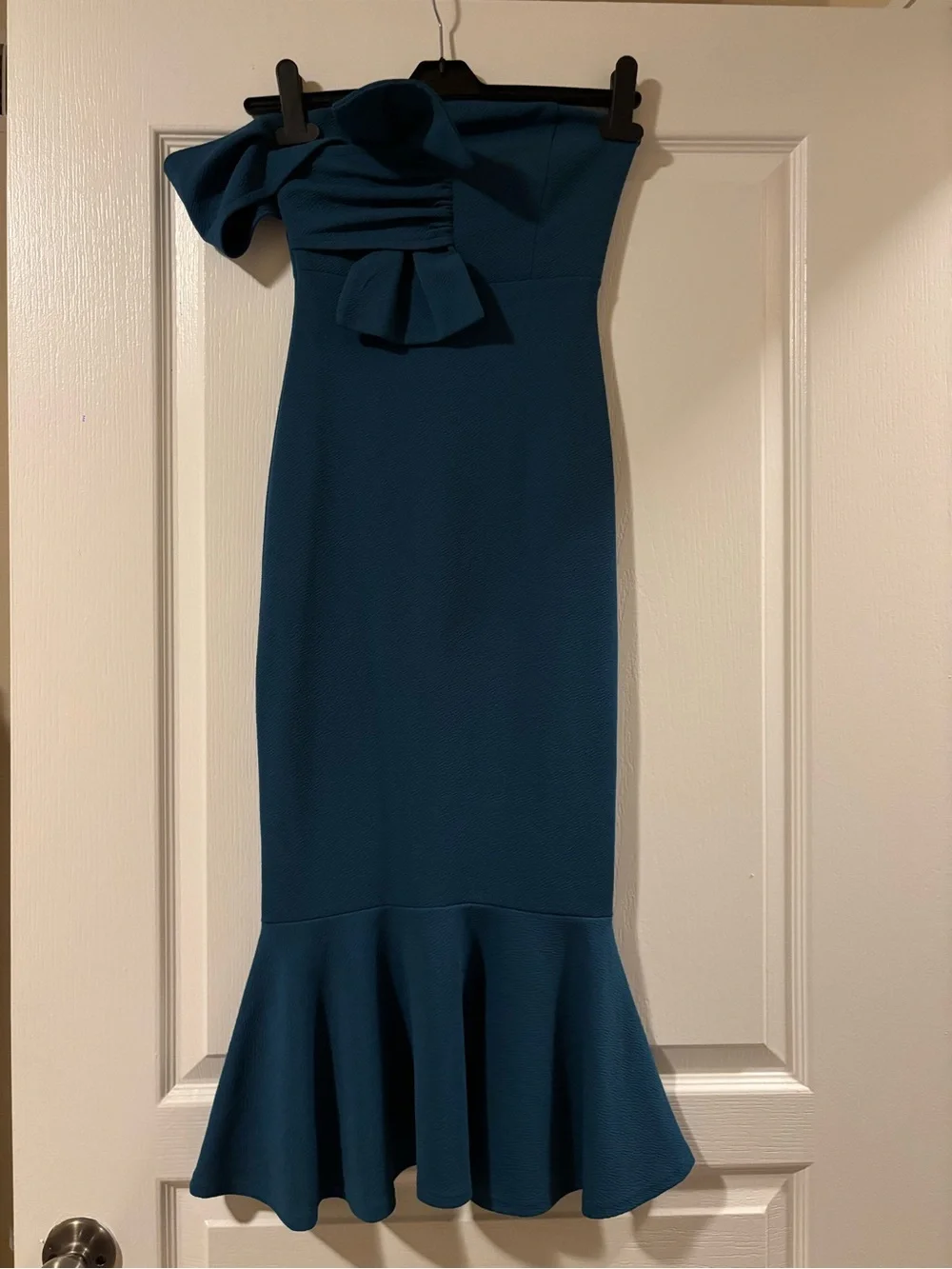 ASOS One-Shoulder Teal Sculpted Mermaid Hem Dress - Picture 2 of 3